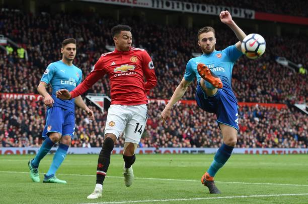 手时都能占 手时都能占