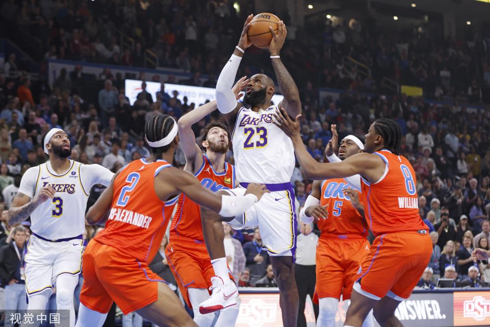 越的球迷们 越的球迷们