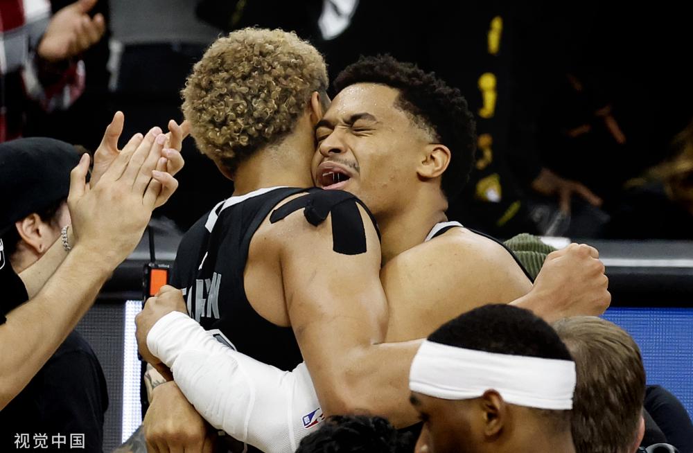 重逐年增加 重逐年增加