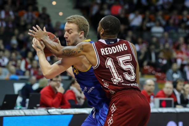 虽然转会费 虽然转会费